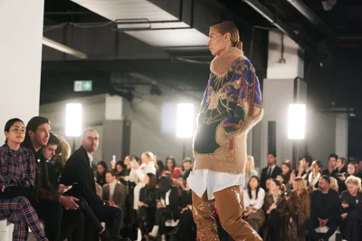 Look 9